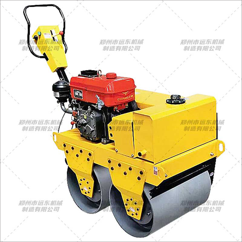 600B型手扶式雙輪振動(dòng)壓路機(圖1)