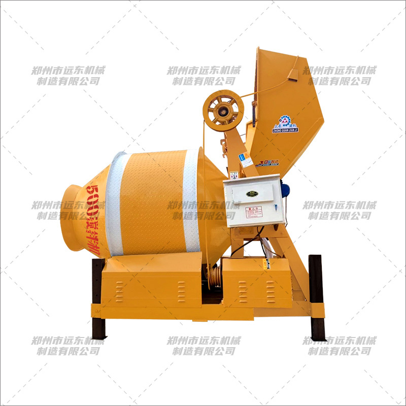 JZM500型全自動(dòng)翻斗攪拌機(圖1)